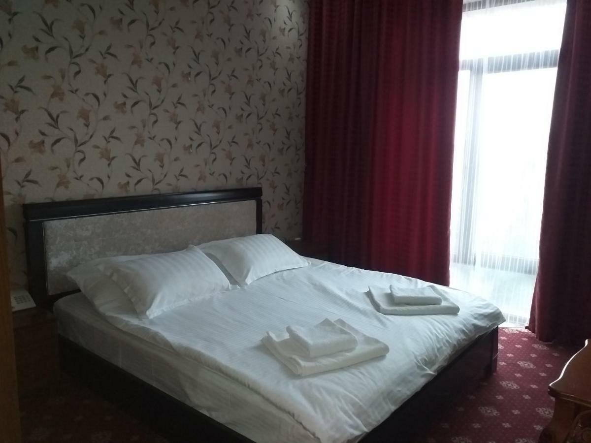 Seoul Hotel Schymkent Exterior foto