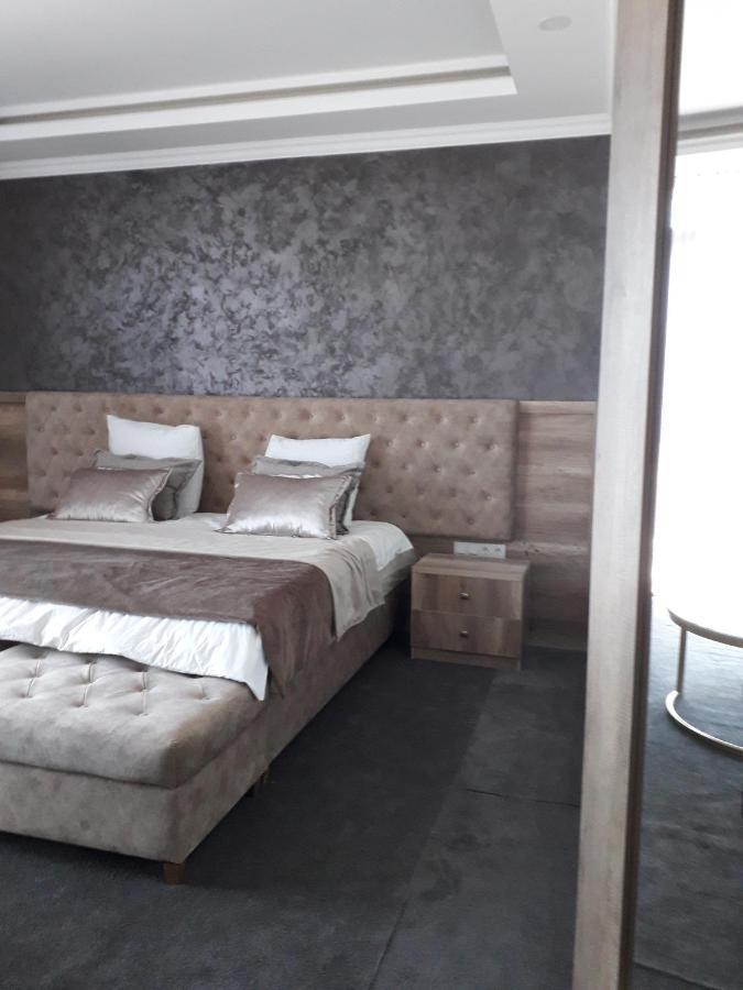 Seoul Hotel Schymkent Exterior foto